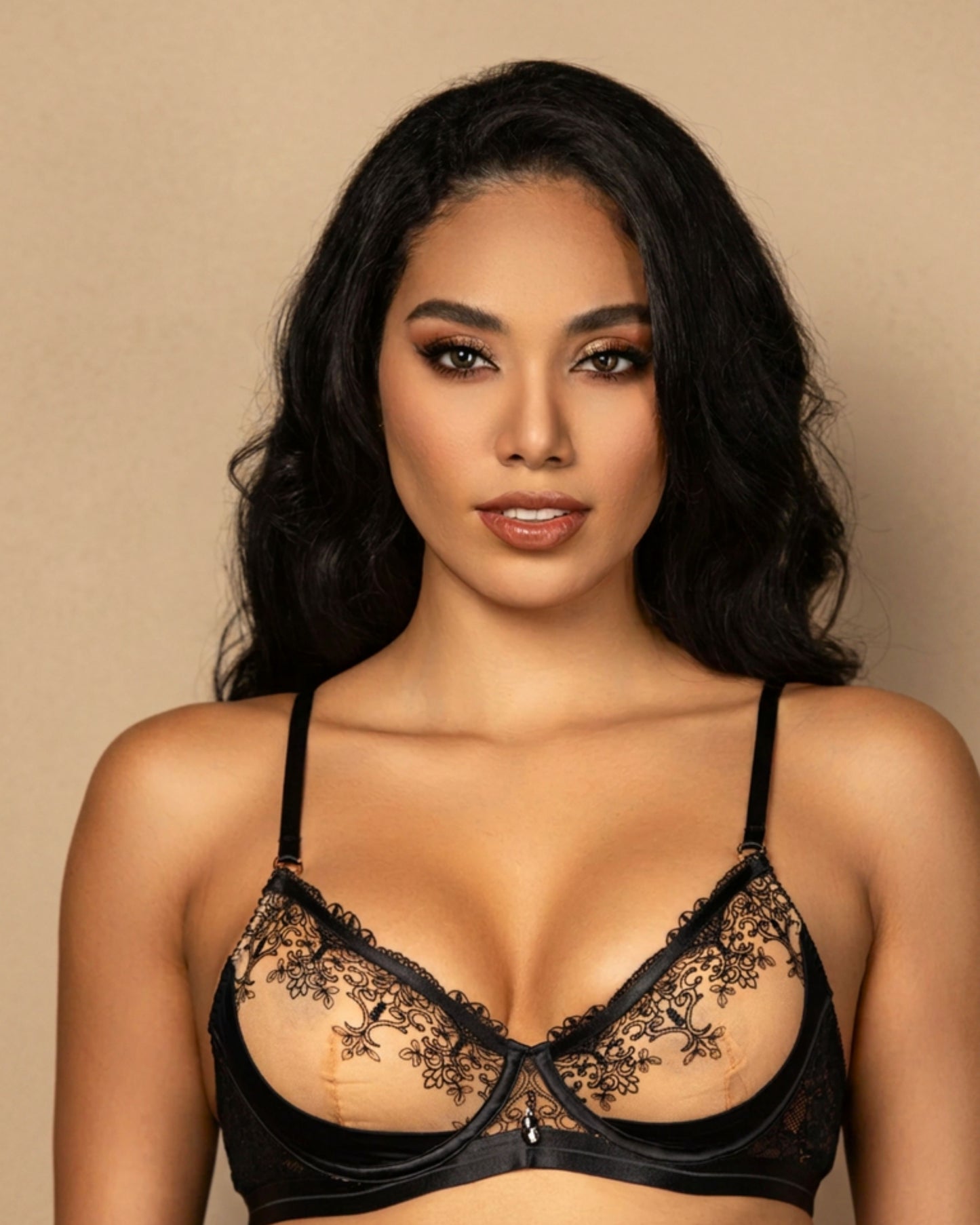 MARIE · Brasier de encaje